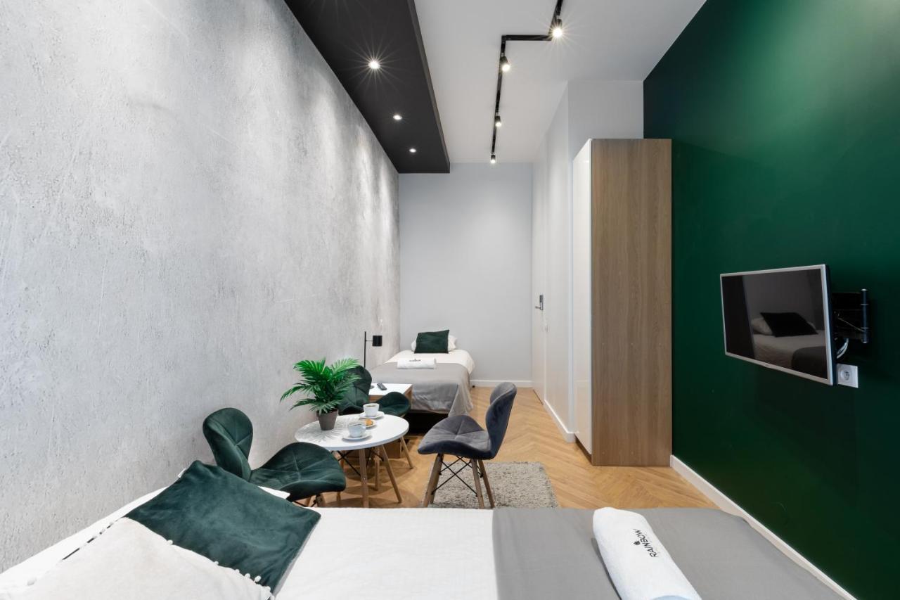 Triple Room Private Bathroom